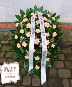Wiązanka pogrzebowa duża z naturalnych kwiatów i białą szarfą