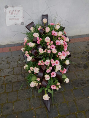Wiązanka z naturalnych kwiatów na pogrzeb